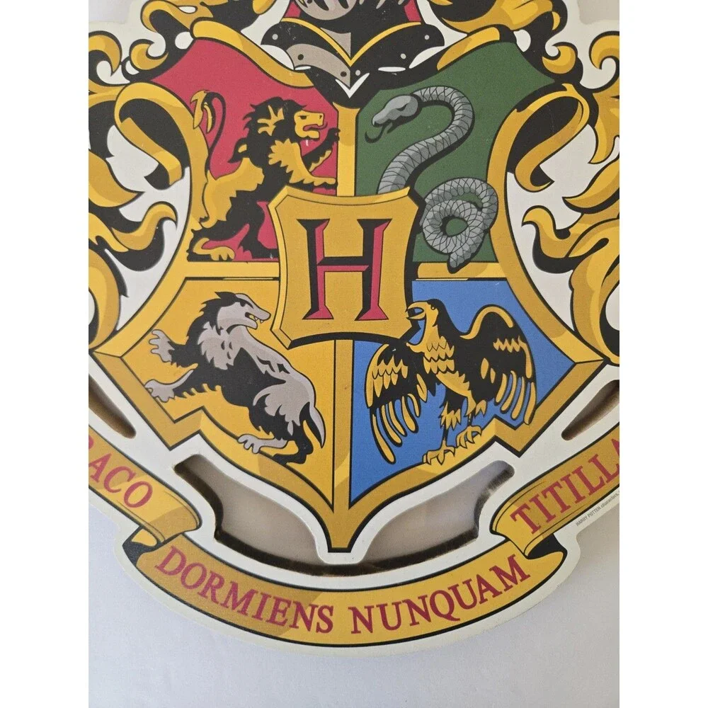 Silver Buffalo Harry Potter Hogwarts Crest Wall Sign Fantasy Decor 2017 10